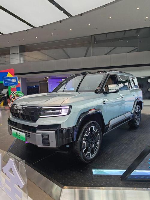 东莞南城区联景硕企业管理咨询比亚迪方程豹硬派越野的爆款，英菲尼迪35周年与你共成长