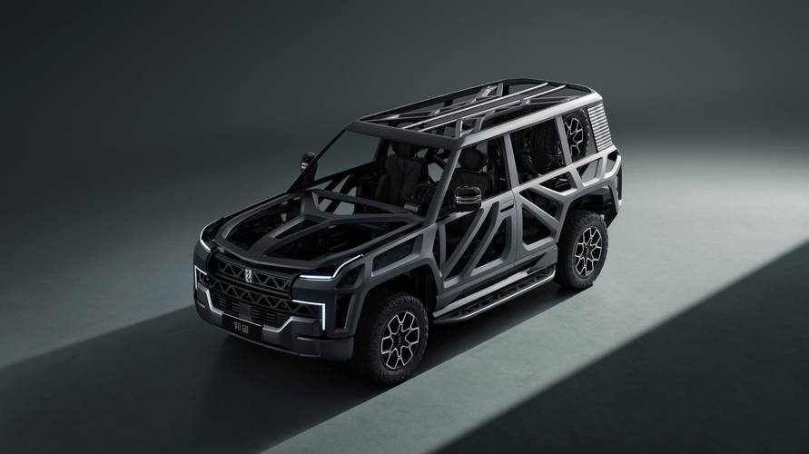 东莞南城区联景硕企业管理咨询仰望U8硬派越野的科技魅力，国能汽车对传统燃油车市场的冲击